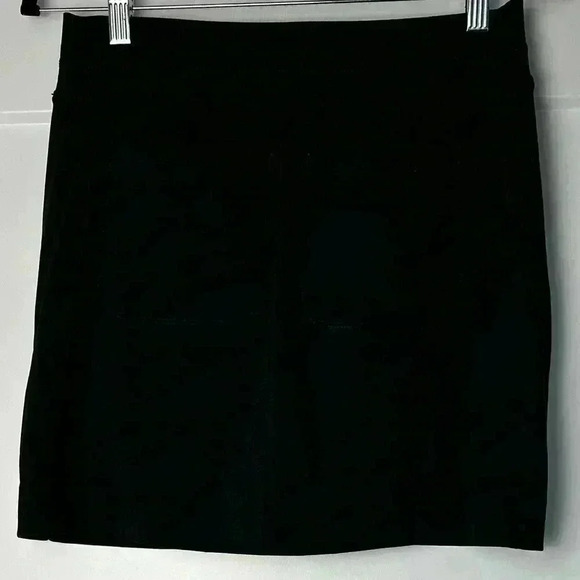 ATHLETA BROOKLYN MID RISE 16 SKORT SIZE 4 - Picture 5 of 8